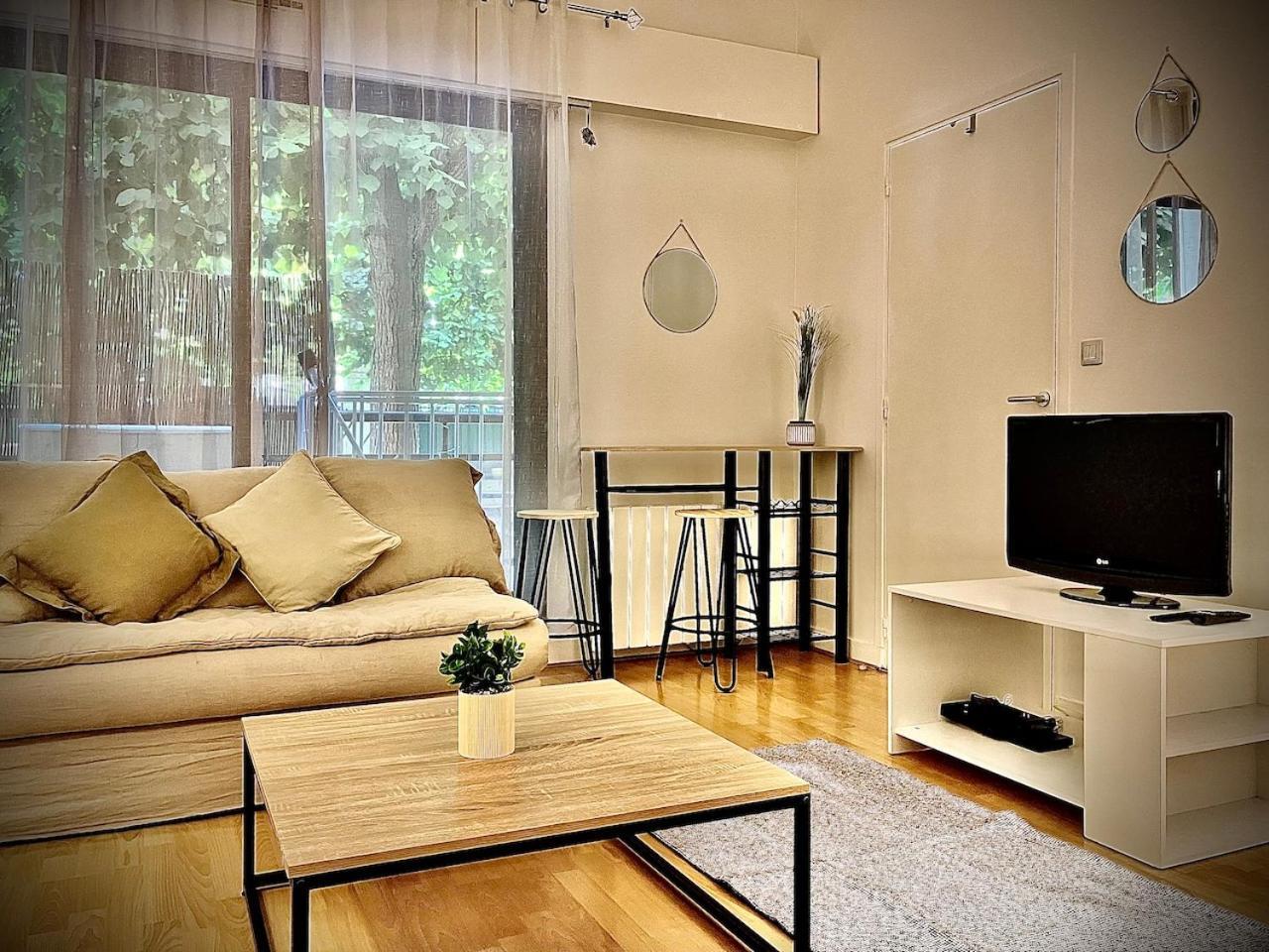 Gold - Paris-disney Apartment